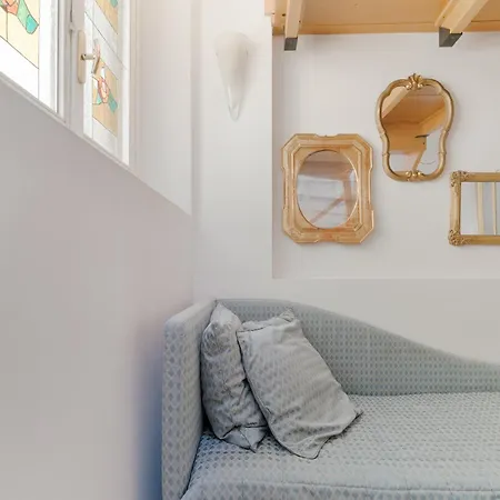 Apartment Guesthost - Arco Della Pace *