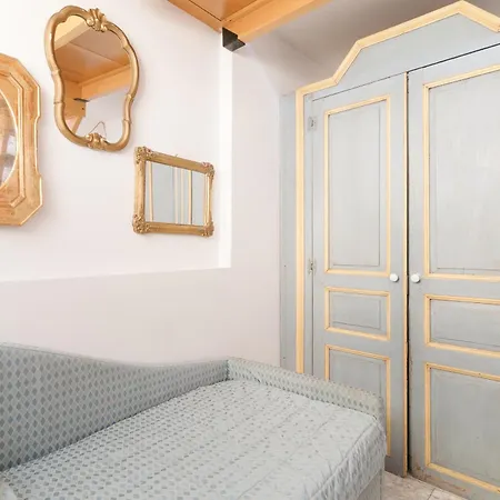 Apartment Guesthost - Arco Della Pace Milan